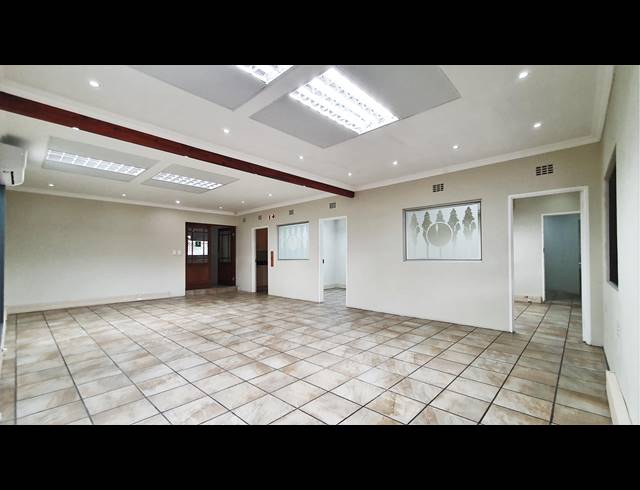 504M² OFFICE SOLD IN SONHEUWEL